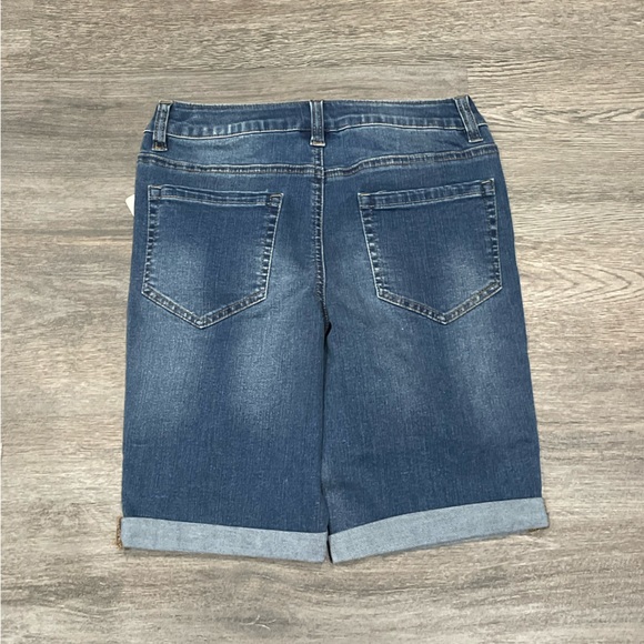 Fabkids jean shorts size 10 - Picture 2 of 3